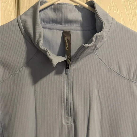 🌵Mondetta Sky Blue Activewear Top - Picture 3 of 6